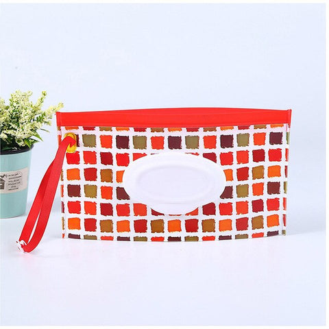 Cartoon Print Baby Wet Wipes Bag New Reusable Wet Wipes Cover Container For Wet Wipes Baby Skin Care Travel Wipes Bag 24*13CM