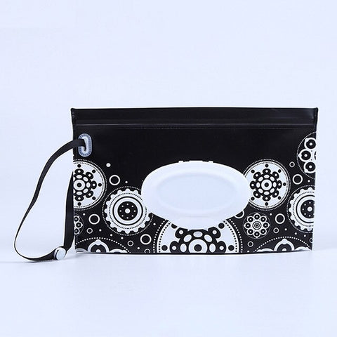 Cartoon Print Baby Wet Wipes Bag New Reusable Wet Wipes Cover Container For Wet Wipes Baby Skin Care Travel Wipes Bag 24*13CM